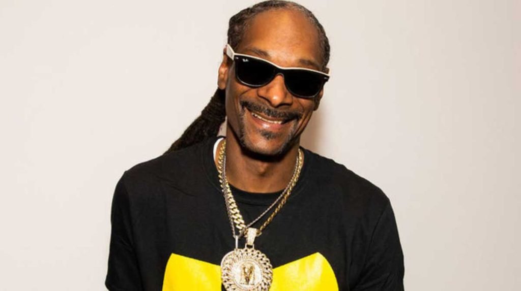 Snoop Dogg Total Net Worth How Much Is He Earning QuikForce