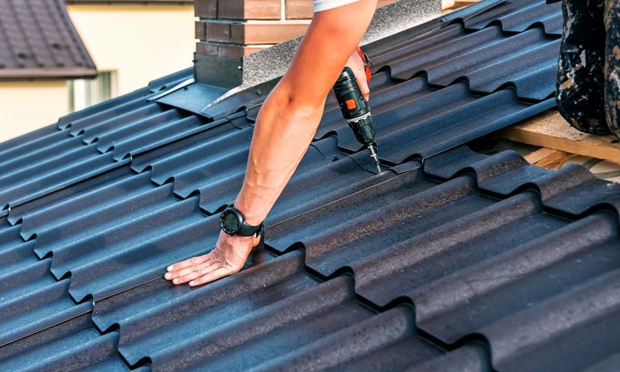 Roof Maintenance Tips All Homeowners Should Know and Do