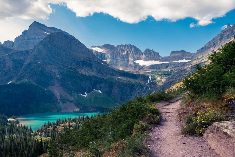12 of the Best Places to Hike in the USA