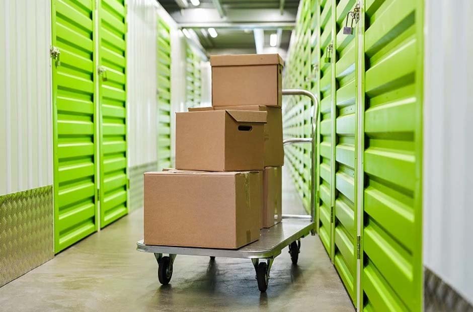 Movers' Storage Solutions for Overseas Relocations