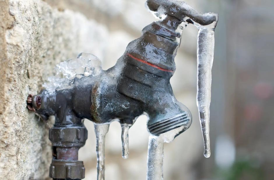 Prevent Frozen Pipes for a Winter Weather